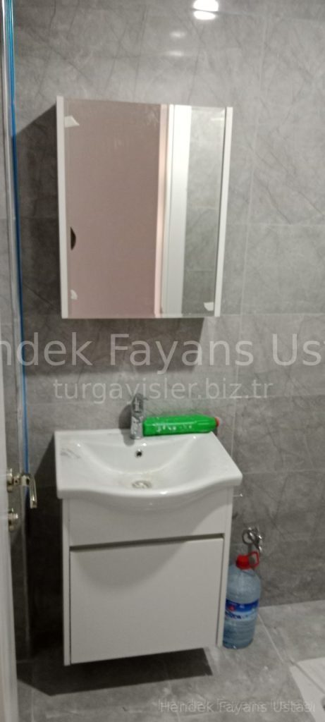 30x90 banyo seramik çalışmamiz | Hendek Fayans Ustası